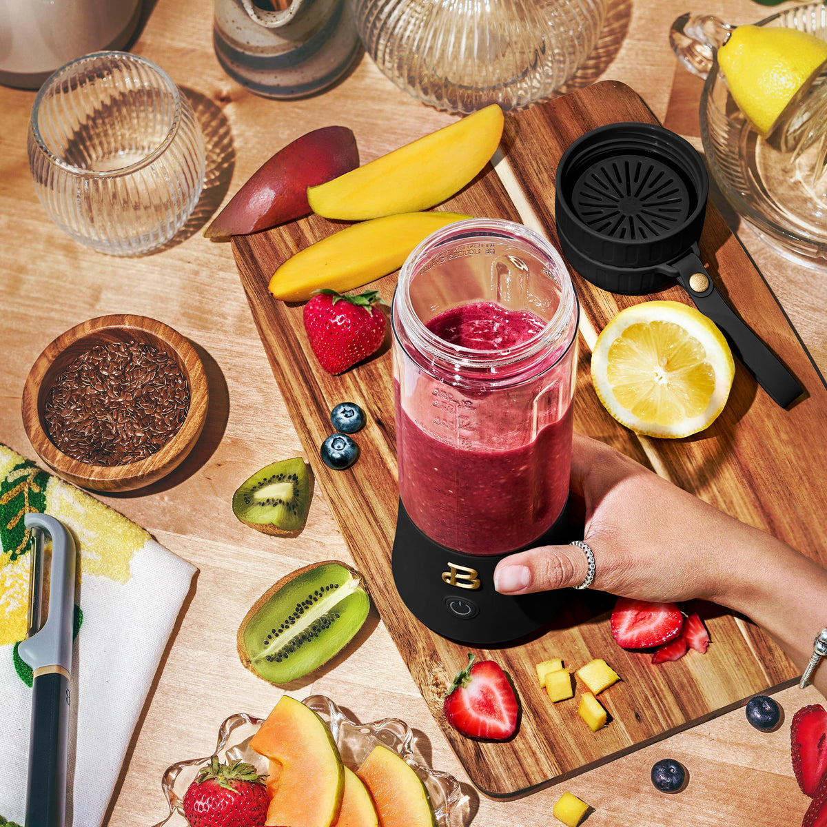 Beautiful Portable to-Go Blender 2.0, 70 W, 16 oz, Black Sesame by Drew Barrymore