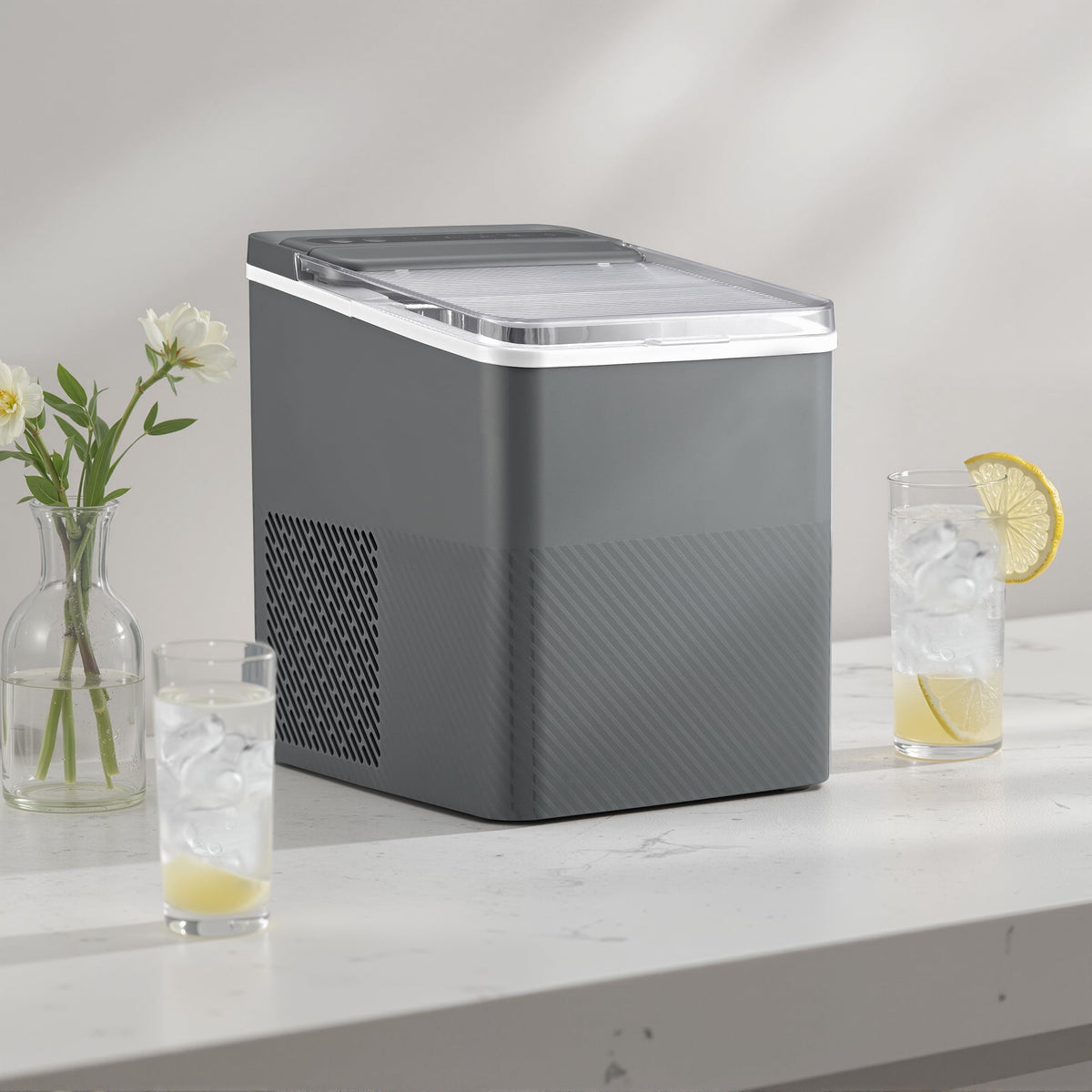 Mainstays Portable Countertop Ice Maker, 26 lbs Per Day, Compact Ice Machine with Quick Ice Cycles, No Plumbing Required, Grey